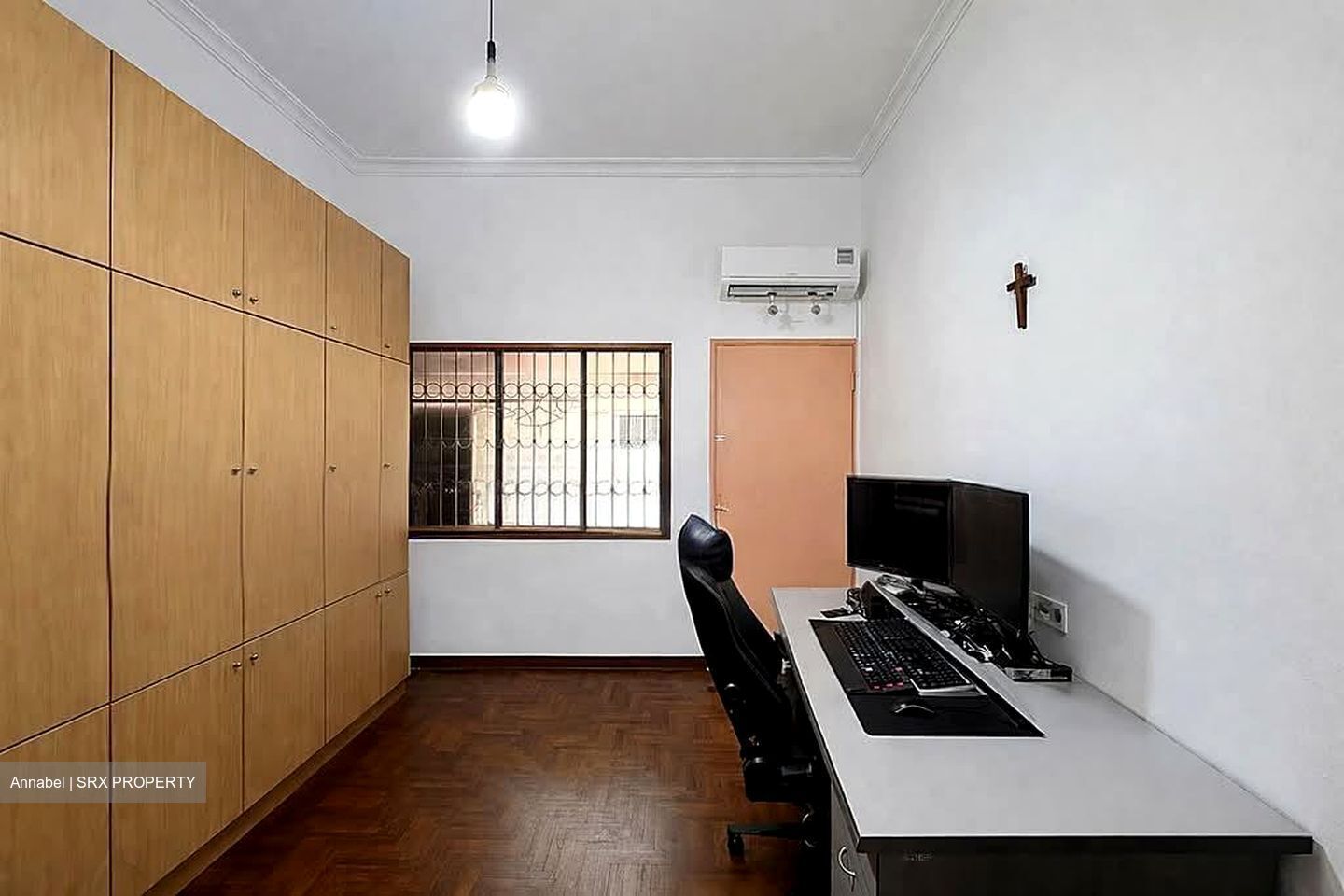 Jalan Senang (D14), Terrace #557476531